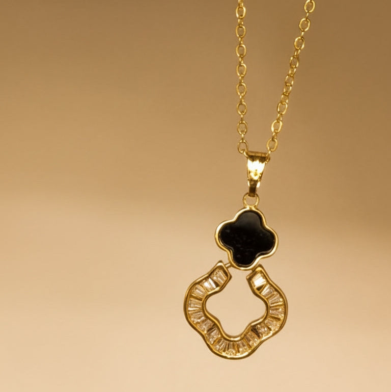 Black Clover leaf Gold Chain(Anti-Tarnish)